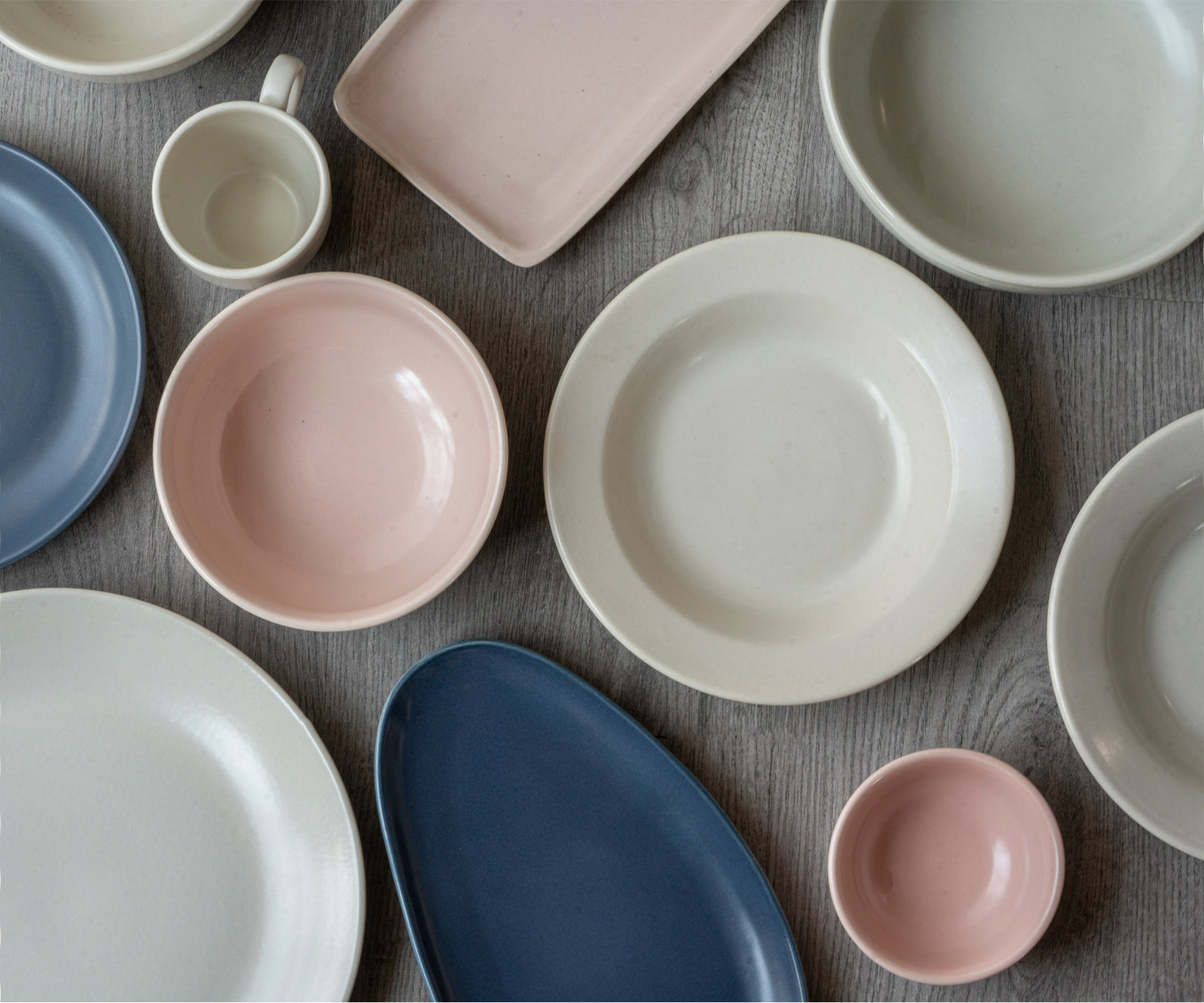 Artful Dining: Elevating Everyday Meals with Handcrafted Ceramic Dinnerware